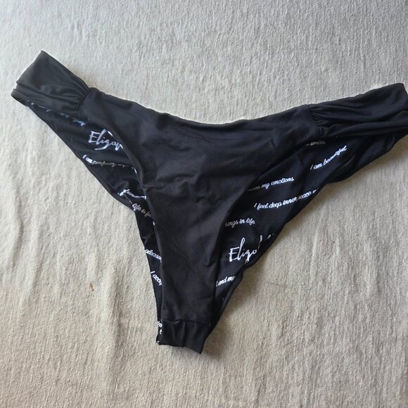 Low Rise Reversable Brazilian Bikini. - Picture 3 of 4
